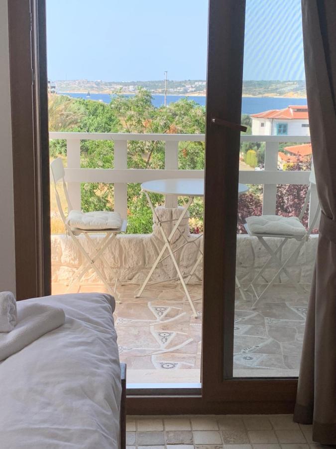 Cesmekes Otel Bagian luar foto