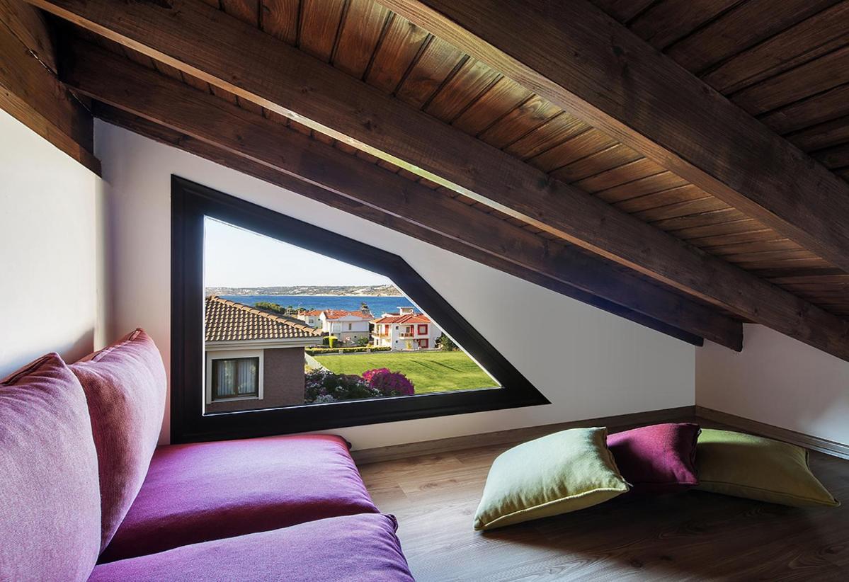 Cesmekes Otel Bagian luar foto