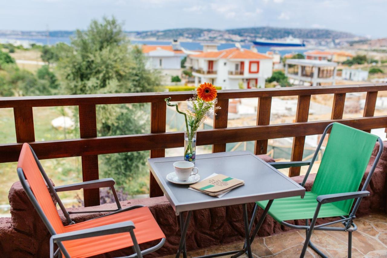 Cesmekes Otel Bagian luar foto