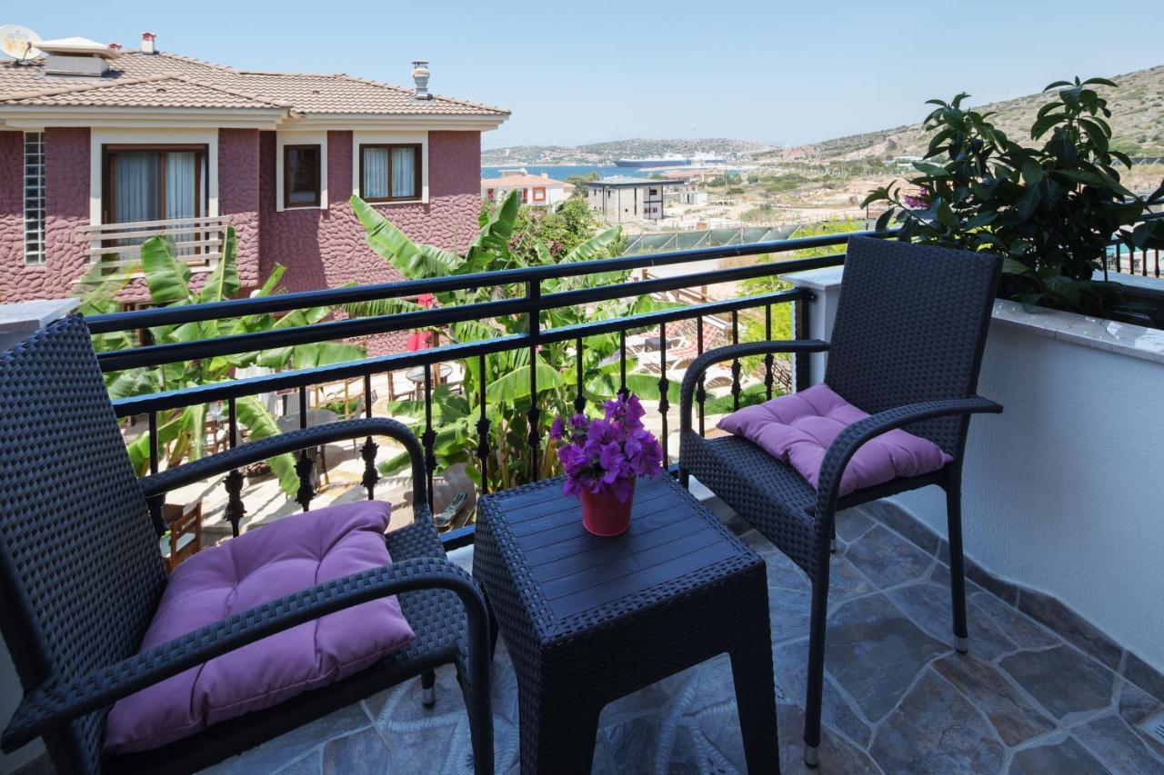Cesmekes Otel Bagian luar foto